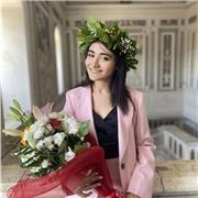 Studentessa di Filologia classica impartisce lezioni di Greco antico, Latino e Italiano